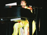 beatles_2004_other_bill_at_piano_aah