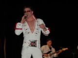 monaghan_concert_2006_elvis_45