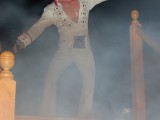 monaghan_concert_2006_elvis_59