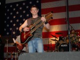 monaghan_concert_2006_jimmy_double_neck_guitar4